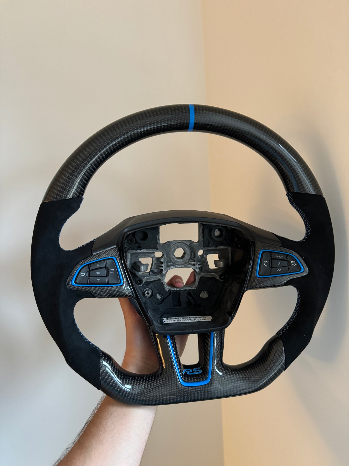 FORD FOCUS MK3 GENUINE CARBON FIBRE CUSTOM STEERING WHEEL